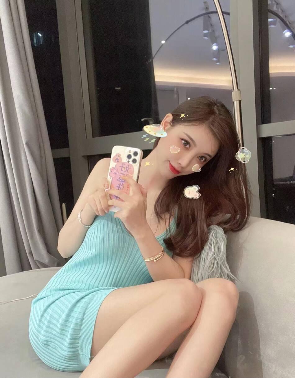 朋友介绍的这家私密会所真心靠谱，妹子都是年轻漂亮的嫩妹